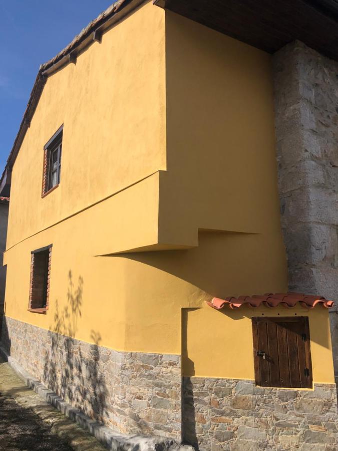 Vivienda Vacacional El Navariegu 1 Villanueva de Pria Εξωτερικό φωτογραφία
